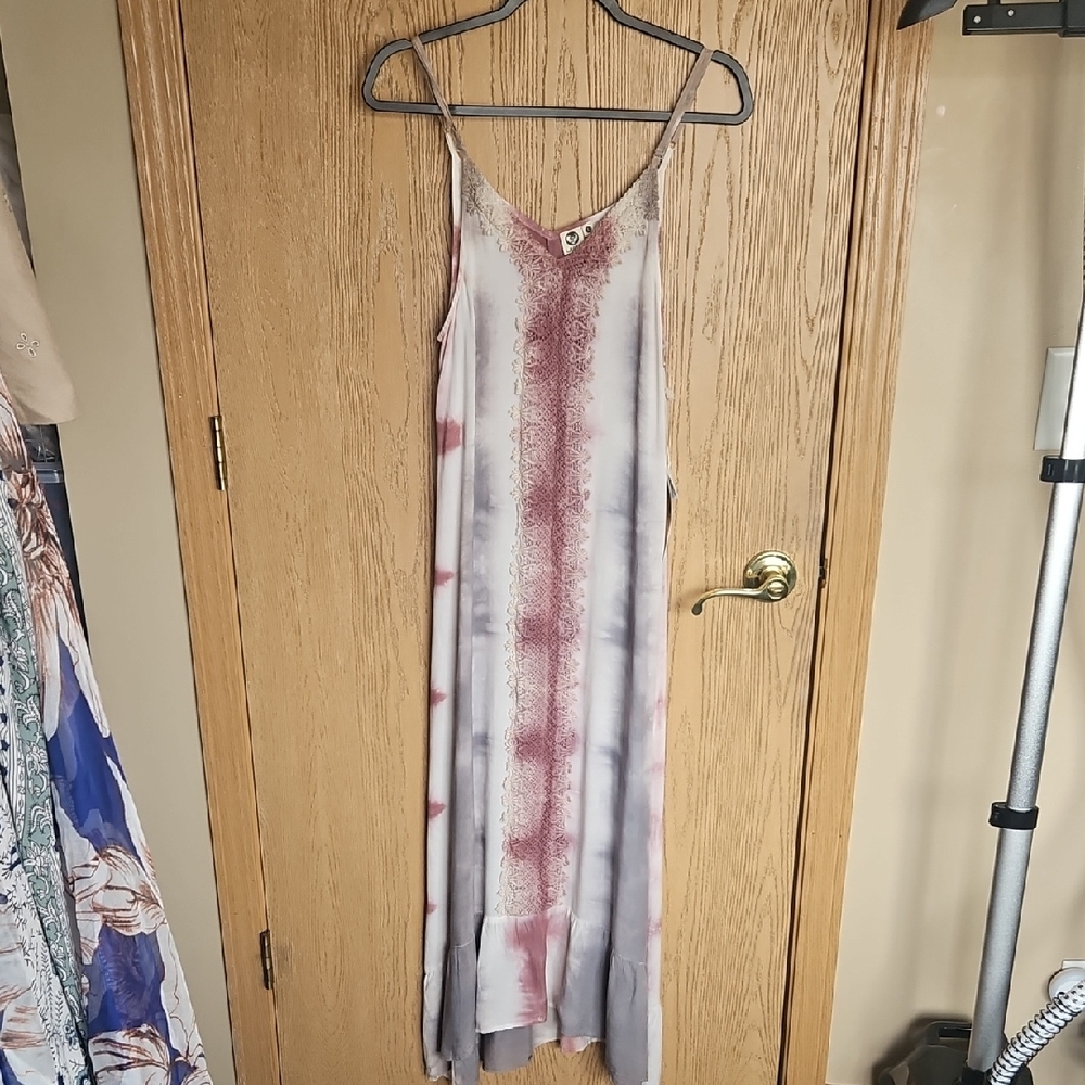 Lagaci Mauve and Gray Tie-Dye Maxi Dress